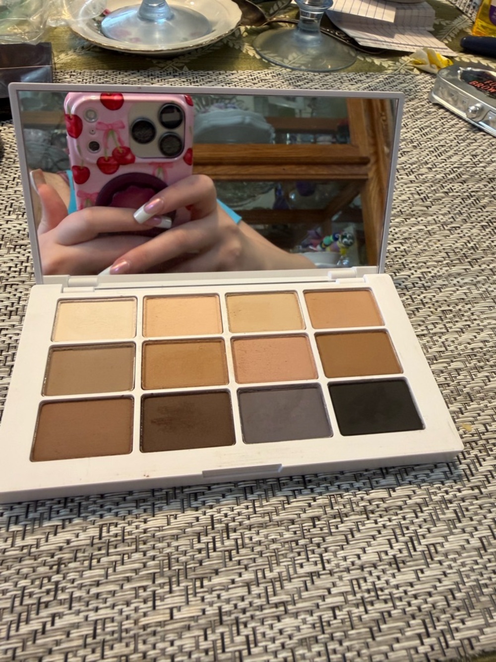 Makeup By Mario White 'Master Mattes The Neutrals' Eyeshadow Palette - Picture 2 of 3